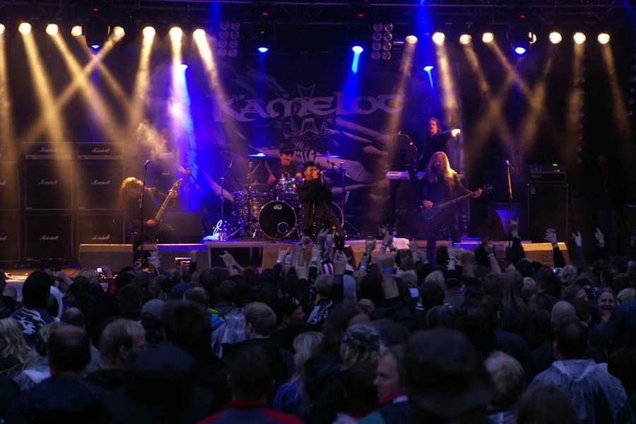   KAMELOT      