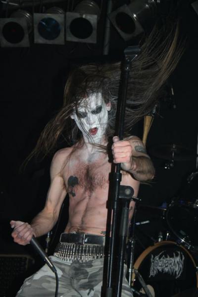  TAAKE  