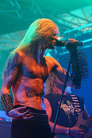 KAMPFAR     