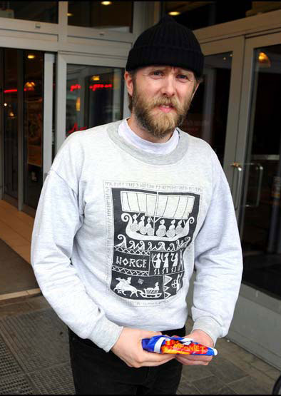  VARG' VIKERNES' ,       