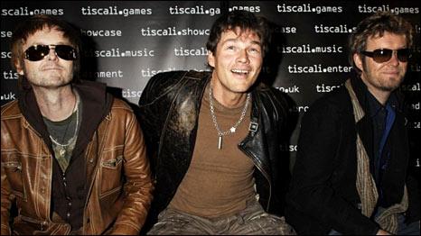  A-HA     