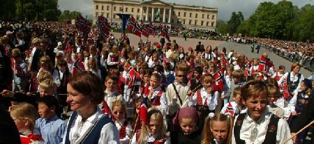 http://www.norge.ru/file/mod_news/2012_05/17mai_oslo_small.jpg