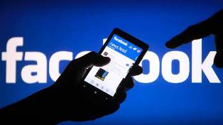 Facebook     