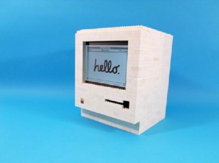 В Норвегии из Lego сконструировали Apple Macintosh Classic 1984