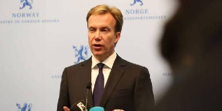 Глава МИД Норвегии: новому руководству Украины надо срочно налаживать диалог с Россией