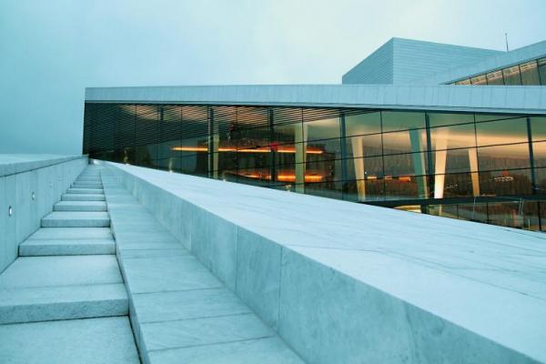 �����-������� ������������ ������� ����� � ����